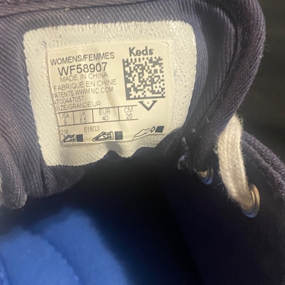 women’s navy keds - Picture 2 of 2
